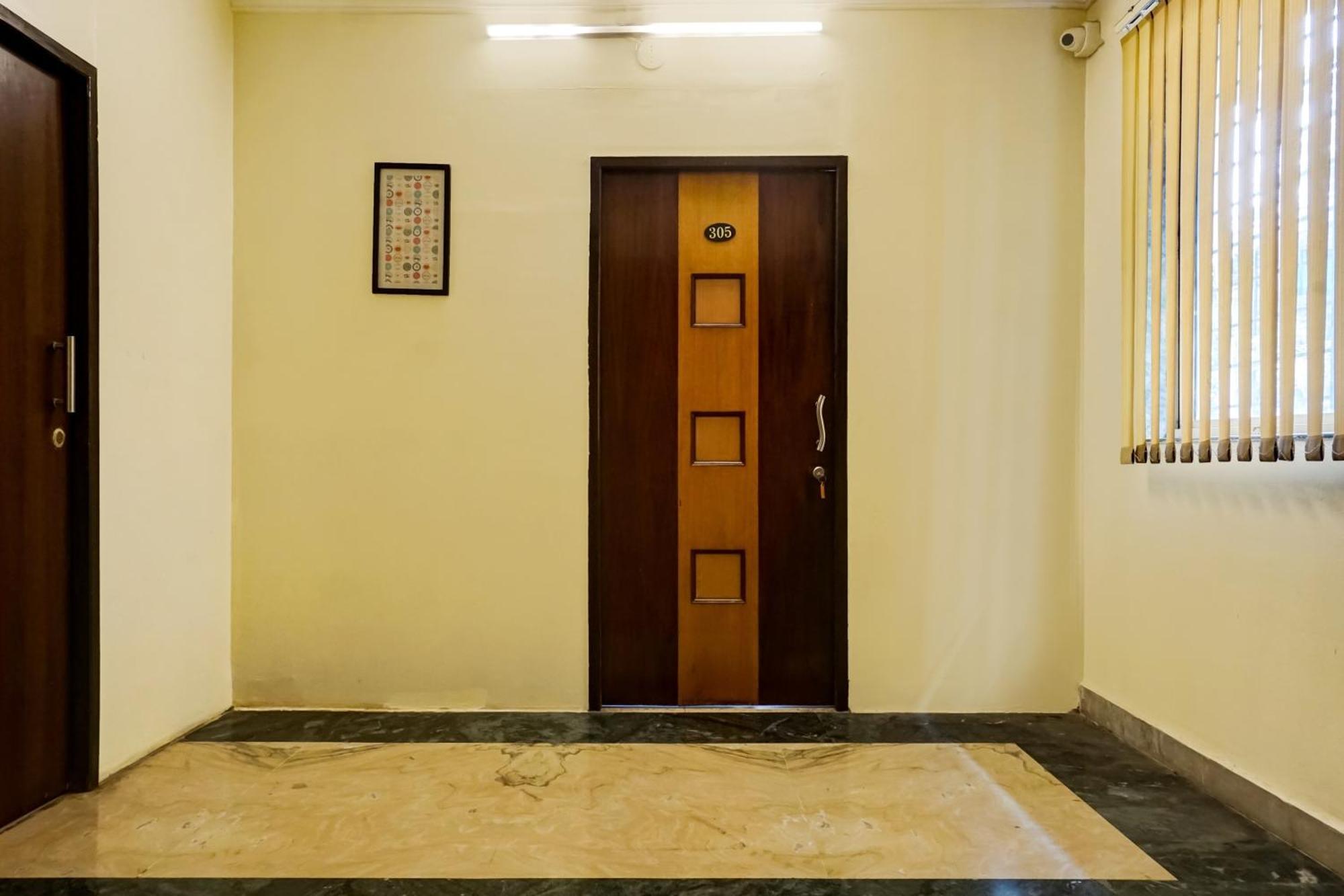 Hotel Galaxy Residency Kalyani Nagar ปูเน่ ภายนอก รูปภาพ